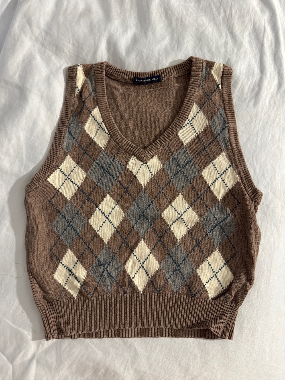 Brandy Melville Classic Argyle V-Neck Sweater Vest - Brown Cream Gray